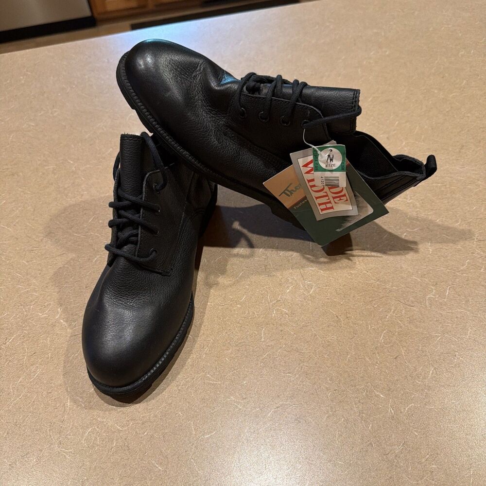 Thom McAn Boots Ankle Booties Shoes Black Leather Women's 7 Wide 7W Low New